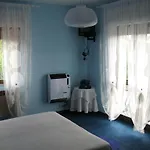 Casa Vicino Hotel