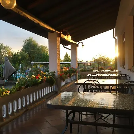 Casa Vicino Hotell