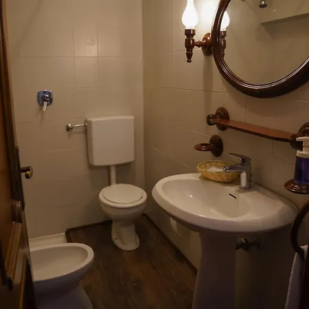 Hotell Casa Vicino 3*